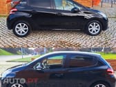 Peugeot 208 1.2 VTi Active