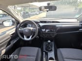 Toyota Hilux 2.4 D-4D 4WD CD CM