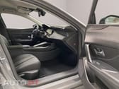 Peugeot 408 1.2 PureTech Allure EAT8