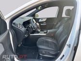 Mercedes-Benz B 250 I.V.A DEDUTIVEL e AMG Line Night