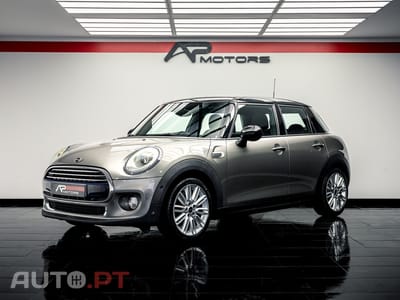 MINI Cooper Cooper D Auto
