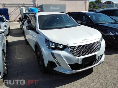 Peugeot E-2008 Allure Pack