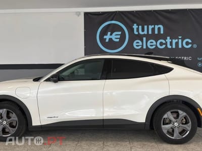 Ford Mustang Mach-E Standard