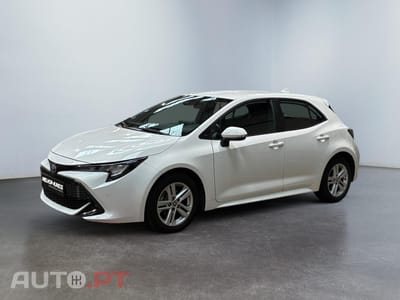 Toyota Corolla 1.8 Hybrid Dynamic