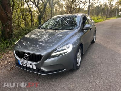 Volvo V40 2.0 150CV