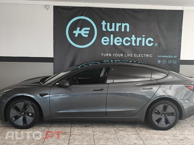 Tesla Model 3 Standard Range Plus RWD