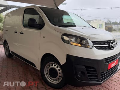 Opel Vivaro 1.5 CDTi L2H1 Essentia