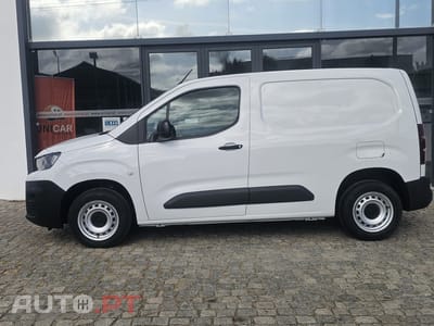 Peugeot Partner 1.5 BlueHDi Pro Standard Plus