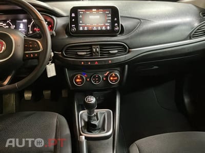 Fiat Tipo 1.3 M-Jet Lounge