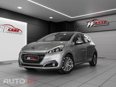 Peugeot 208 1.2 PureTech Signature