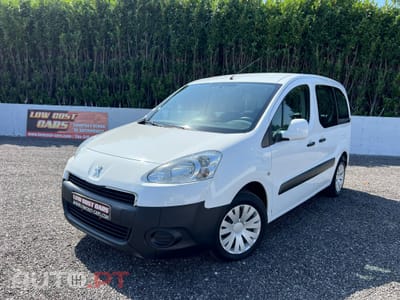 Peugeot Partner 1.6 e-HDi Family