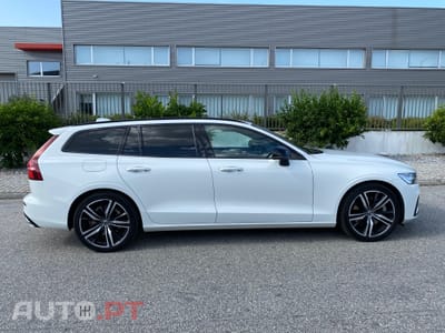 Volvo V60 hibrido plug-in R design