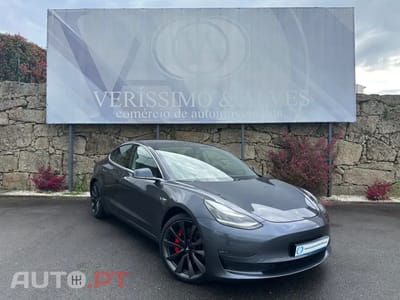 Tesla Model 3 Performance Tração Integral