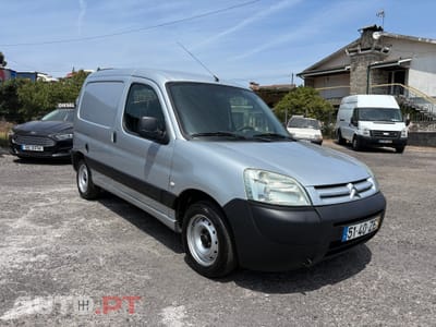 Citroen Berlingo 1.9 D 800 Plancher