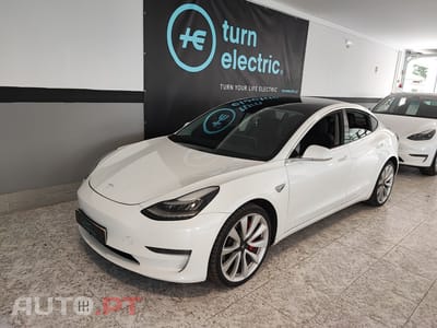 Tesla Model 3 Performance Tração Integral