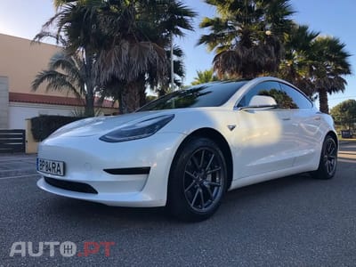Tesla Model 3 Standard Range Plus RWD