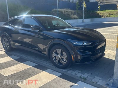 Ford Mustang Mach-E 98 kw