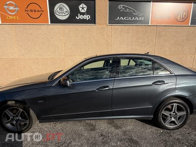 Mercedes-Benz E 200 CDi Elegance BlueEf. Auto.