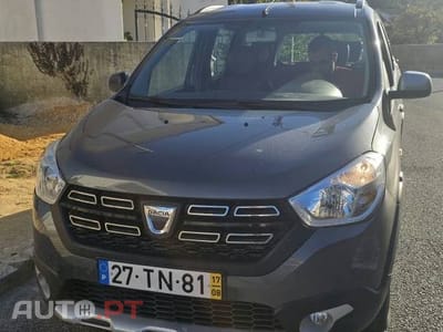 Dacia Lodgy 1.5 dCi Stepway 7L