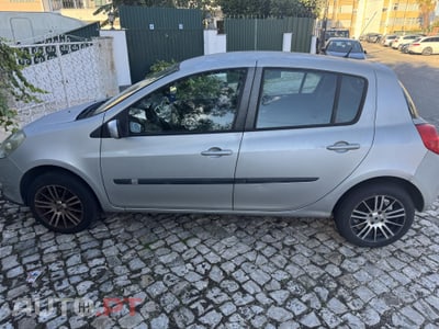 Renault Clio 1200