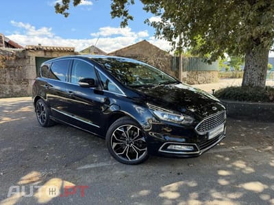 Ford S-Max 2.0 TDCi Vignale Powershift