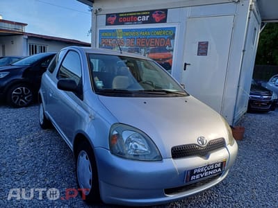 Toyota Yaris 1.0 Base