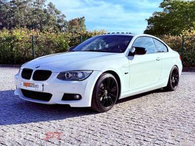 BMW 320 d Edição M Auto