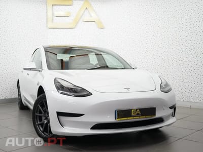 Tesla Model 3 Standard Range Plus RWD
