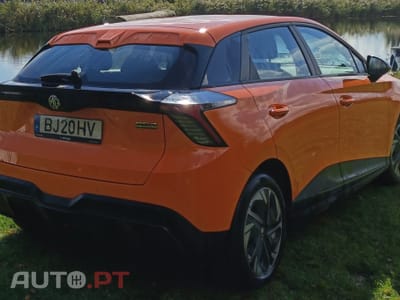 MG MG4 51 kWh LFP Standard