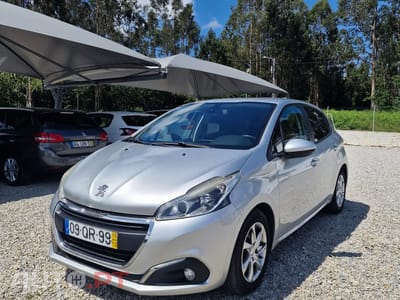 Peugeot 208 I 1.6 BlueHDi