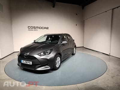 Toyota Yaris 1.0 VVT-i Confort Plus