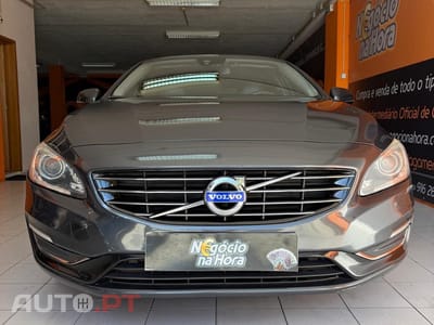 Volvo V60 D6 AWD GEARTRONIC PLUG-IN