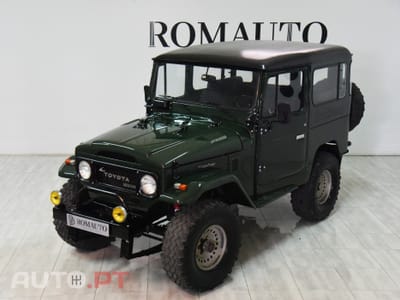 Toyota Land Cruiser BJ40 3.0 D 4WD 7 Lugares
