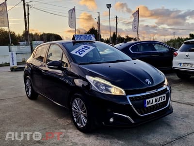Peugeot 208 1.5 BlueHDi Signature