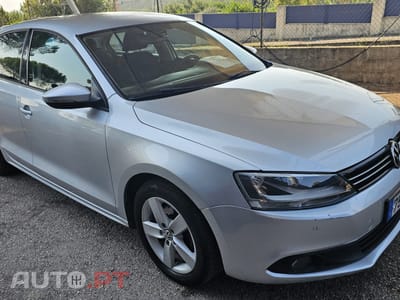 Volkswagen Jetta 1.6 TDi Confortline BM