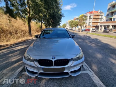 BMW 320 F30