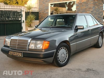 Mercedes-Benz W124 300 TD