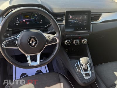 Renault Captur 1.6 E-Tech Intens