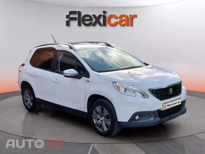 Peugeot 2008 1.2 PureTech Style