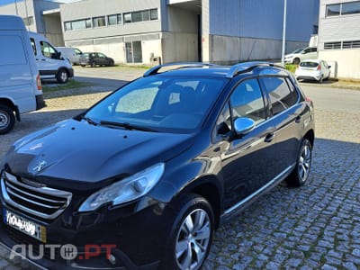 Peugeot 2008 ALLURE 1.6 HDI 75