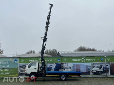Toyota Dyna 280 GRUA + ESTRADO