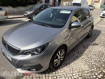 Peugeot 308 PureTech 130 GPF EAT8 Stop & Start Allure Pack