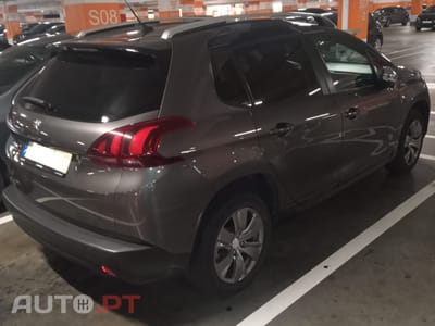 Peugeot 2008 1.2 PureTech Style