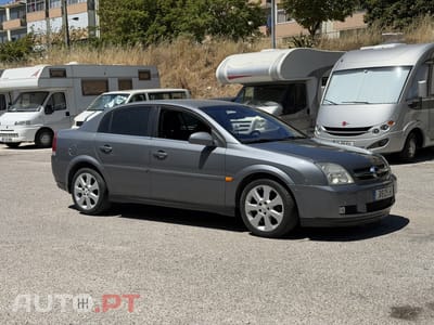 Opel Vectra 2.2 DTi Elegance