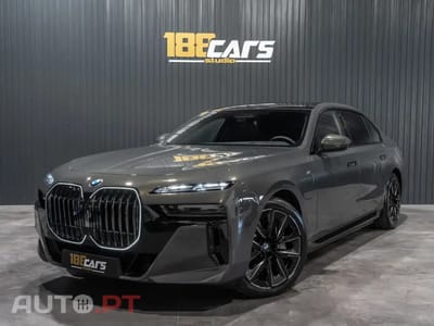 BMW 750 750e xDrive Pack Desportivo M