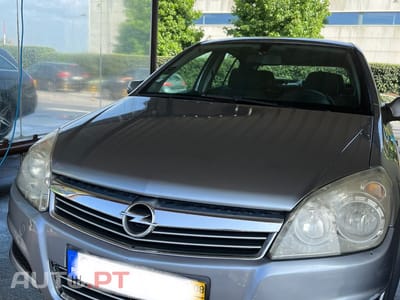Opel Astra H