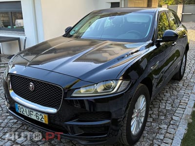 Jaguar F-Pace 2.0D 180HP PURE AUTO