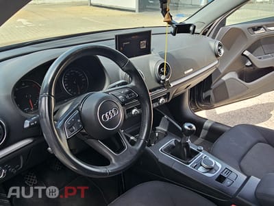 Audi A3 Sportback S-Line