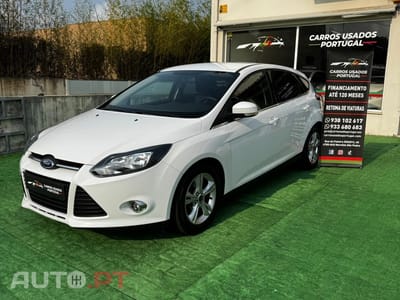Ford Focus 1.0 EcoBoost S&S Champions Edition