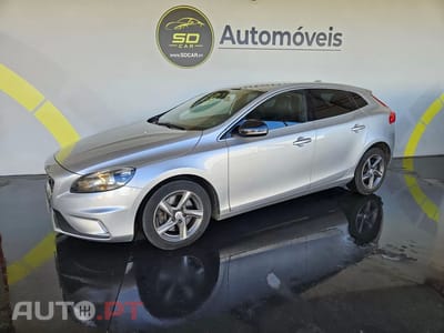 Volvo V40 2.0 D4 R-Design